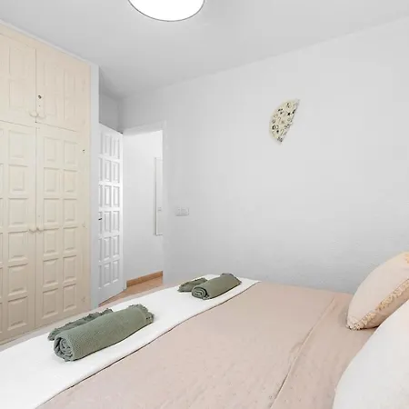Appartement Bright 1br With Pool & Ocean Views *